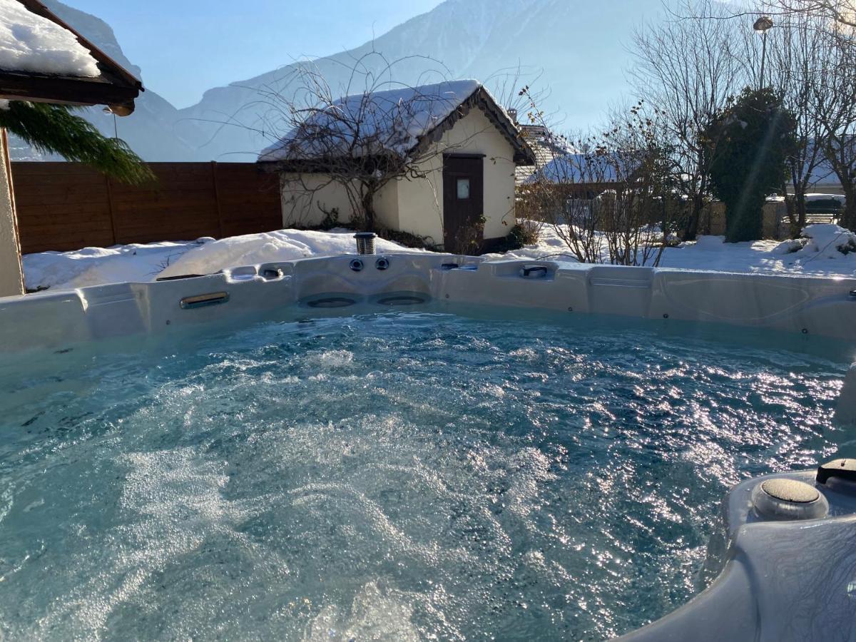 L'Augustine Saint-Avre Avec Spa Saint Avre la Chambre ภายนอก รูปภาพ
